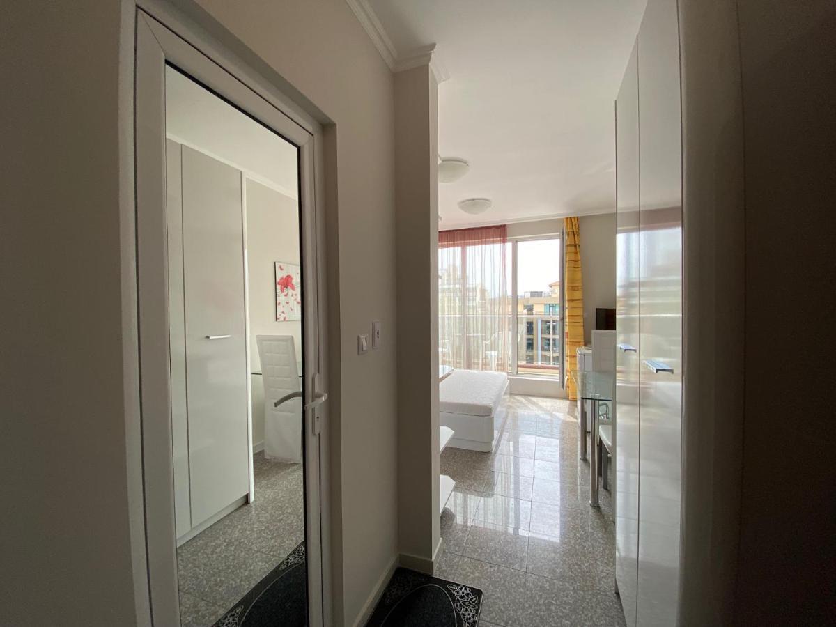 Admiral Plaza C52 Studio Pantai Sunny Bagian luar foto