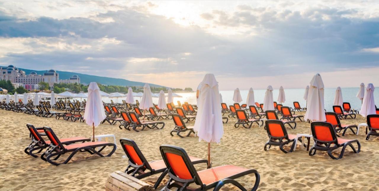 Admiral Plaza C52 Studio Pantai Sunny Bagian luar foto
